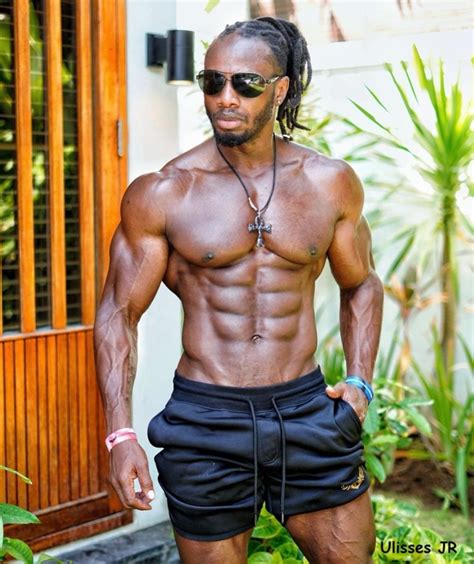 Top Male Fitness Model With Biography Efitnesshelp