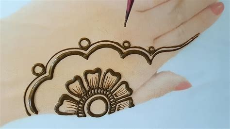 I hope yo got the necessary. Simple Mehndi Designs for Hands -Gol Tikki Beautiful ...