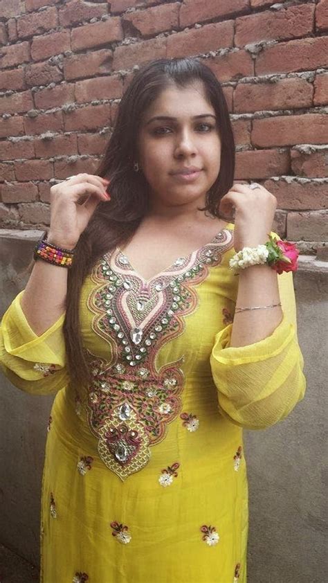 Desi Beautiful Pakistani Punjabi Sexy ~ Hd