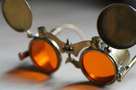 make your own steampunk spectacles gadgetsin steampunk steampunk goggles spectacles