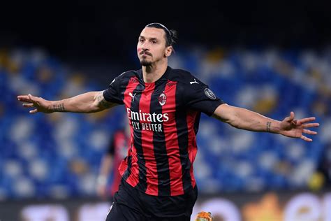 Zlatan ibrahimović, latest news & rumours, player profile, detailed statistics, career details and transfer information for the ac milan player, powered by goal.com. Napoli-Milan 1-3: Ibrahimovic trascina i rossoneri | Serie ...