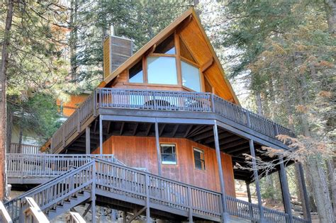 17 Absolutely Best Yosemite Cabins For Rent