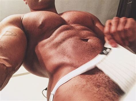 Naked Muscle Tumblr Com Tumbex