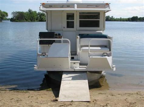 Or do you have a preowned yacht for sale? Trailerable Houseboat For Sale