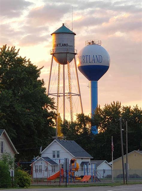 New Water Tower Goes Up In Courtland Southern Minnesota News