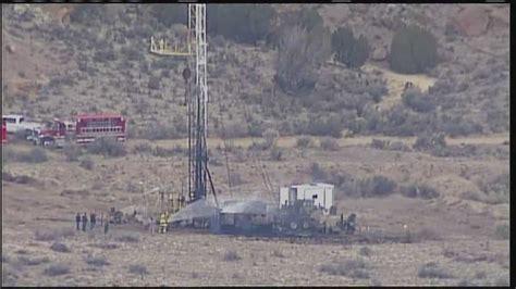 Photos Oil Rig Catches Fire In Northern Nm