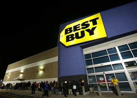 These Best Buy Stores Will Be Open Until Midnight For Modern Warfare 2