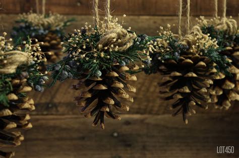 20 Pine Cone Xmas Tree Ornaments