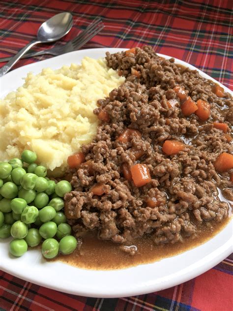 Mince And Tatties Mince And Tatties A Cheap Old Fashioned Meal That S Perfect For Chilly