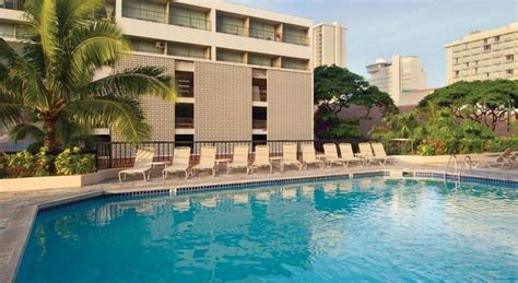 Hilton Garden Inn Waikiki Beach No Resort Fee And Free Wifi Honolulu Compare Deals
