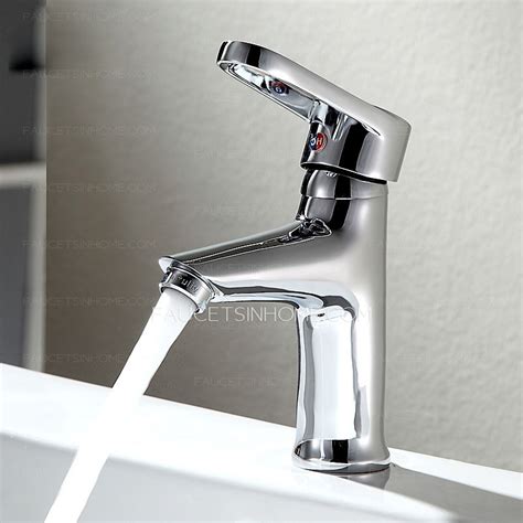 This type of faucet is amazingly luxurious, with a high end aesthetic that can make your bathroom shine. High End Refined Brass Faucet Definition For Bathroom