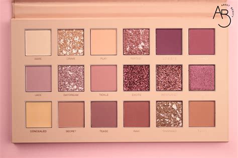 Huda Beauty New Nude Palette Recensione Swatches About Beauty Hot Sex