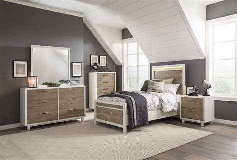 Tvilum scottsdale 2 pc full platform bed set in truffle. Renly Twin & Full Bedroom Collection With LED Lighting ...