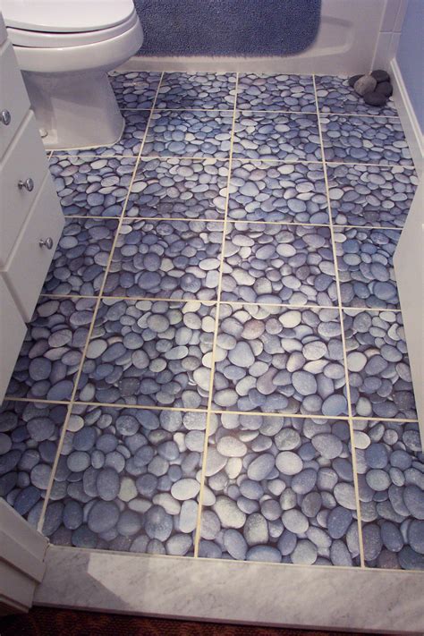 Great Ideas And Pictures Of River Rock Tiles For The Bathroom