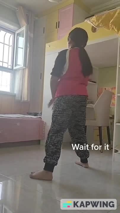 mom catches daughter dancing to pink venom