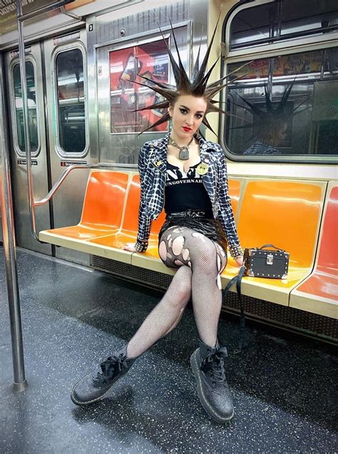 erin micklow nyc punk alt girls punk girl