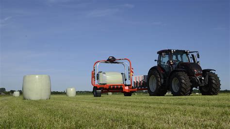 Round Bale Wrappers Kuhn Farm Machinery