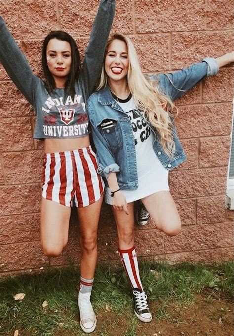 Pin By Mariah Mueller ☻ On C O L L E G E G A L College Football Outfits Football Outfits