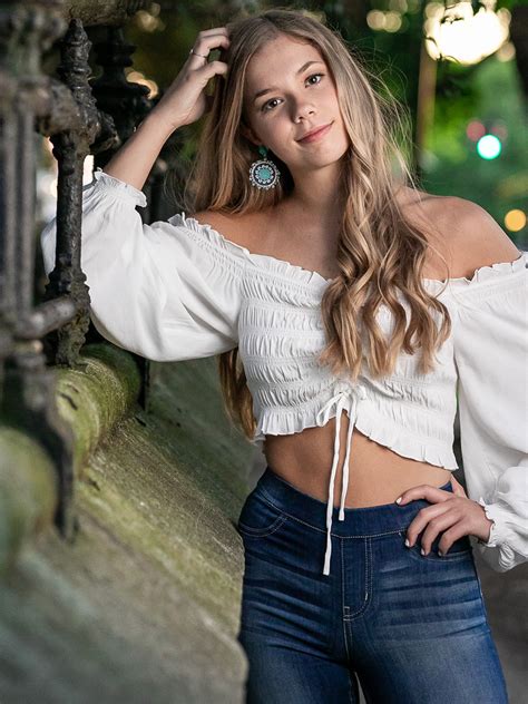 Louisville Senior Photographer Pictures Maria Marchal Photography
