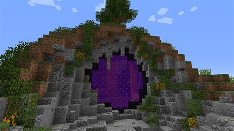 Who says nether portals have to be rectangles? : Minecraft | Pretty ...