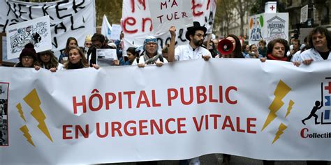 Crise De Lhôpital Plusieurs Milliers De Personnes Manifestent à Paris