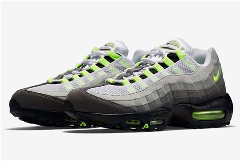 The Nike Air Max 95 Og Neon Returns In 2018 Sneakers Magazine