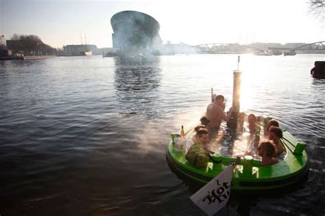 This Floating Hot Tub Is Peak Relaxation Hot Tub Sand And Water Floating