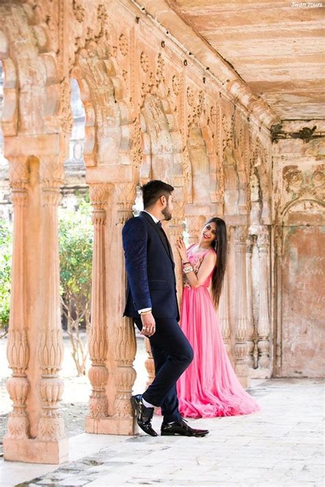 Pre Wedding Photoshoot Ideas For Indian Couple K Fashion Riset