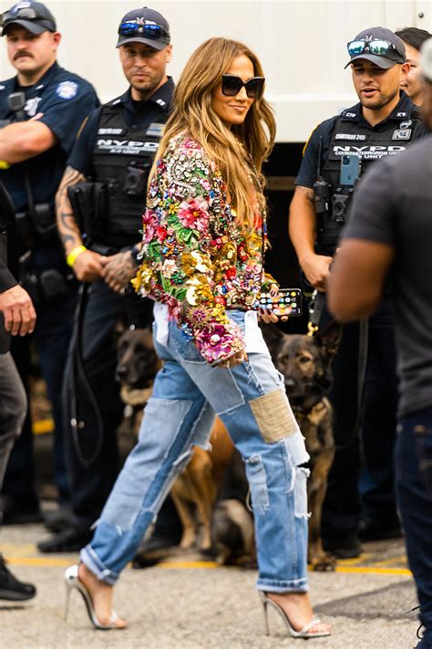 5 Internet Breaking Outfits Jennifer Lopez Just Wore In Nyc Who What Wear