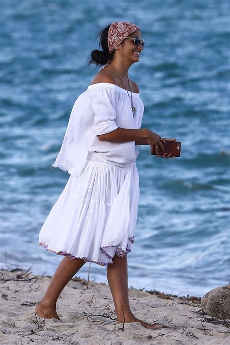 Camila Alves At A Beach In Miami 03 Gotceleb