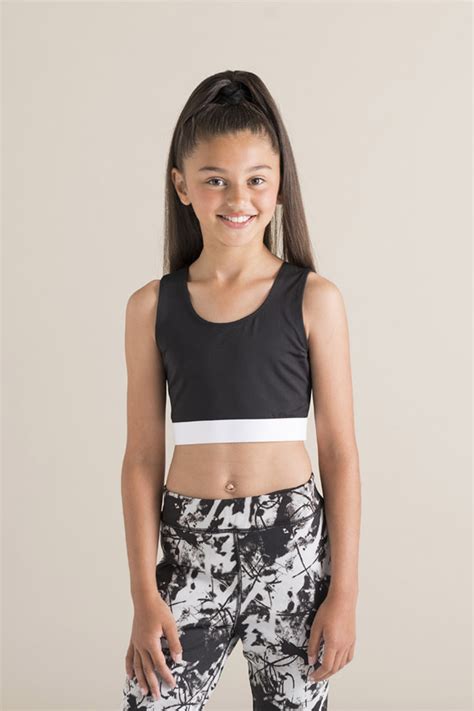 Free shipping options & 60 day returns at the official adidas online store. SM236 KIDS' FASHION CROP TOP - Skinnifit