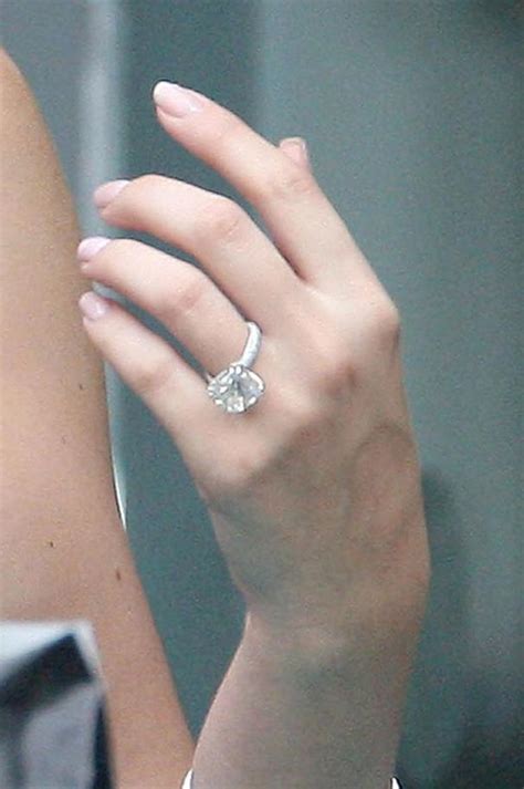 Khloe Kardashian Engagement Ring Fashion4ever Photo 15222287 Fanpop