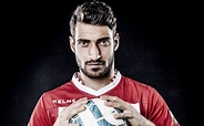 Shoja Khalilzadeh joins Persepolis - PersianLeague.Com (Iran Football ...