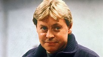 EastEnders star Hywel Bennett passes away aged 73 | HELLO!