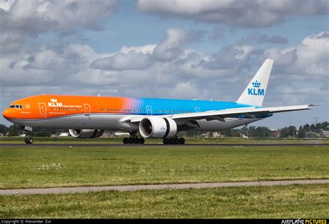 Ph Bva Klm Boeing 777 300er At Amsterdam Schiphol Photo Id 780339