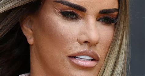 Katie Prices Scarred Face Seen Unfiltered For First Time After Fox Eye Facelift Mirror Online