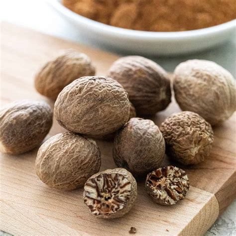 What Is Nutmeg And How To Use It Jessica Gavin