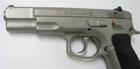 Cz 75b 9mm Luger Caliber Pistol Stainless Steel Model In Excellent