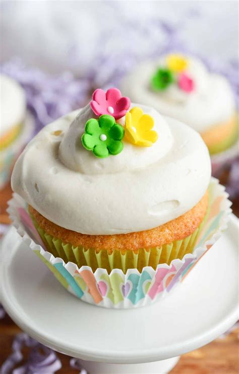 But a truly delicious buttercream icing is as much about the technique, as it is about the. Vanilla Cream Cheese Frosting Recipe - WonkyWonderful