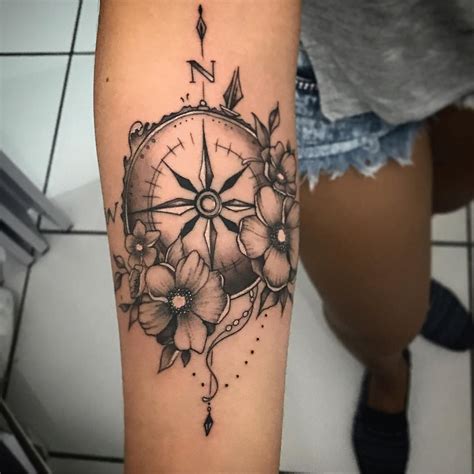 Womenstattoo Womenstattooideas Compass Tattoo Adventure Tattoo Click