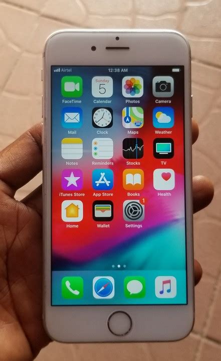 Unlocked Apple Iphone 6s 64gb Silver Used 65k Sold