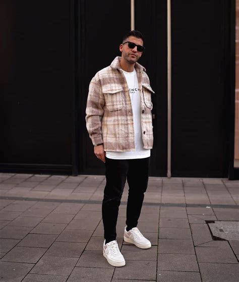 Vintage Streetwear Outfits For Men Step Up Your Style Game