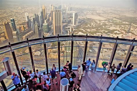 Burj Khalifa And Dubai Mall Tour • Lonely Dubai Discover Dubai