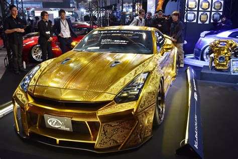 Gold Plated Nissan R35 Gt R Is Worth 1 Million 5