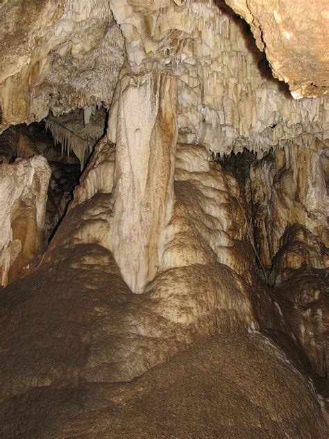 California Caverns Massive Column Caves In California Gorgeous
