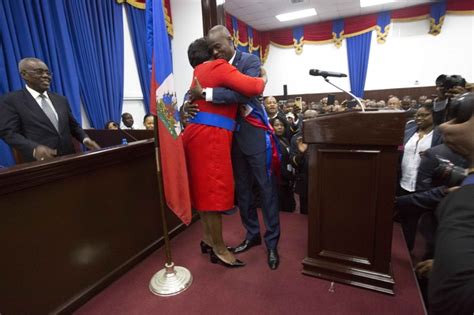 The serving president of haiti was assassinated at his home early wednesday morning, the government said. Jovenel Moise sworn in as Haiti's new president | Daily Mail Online