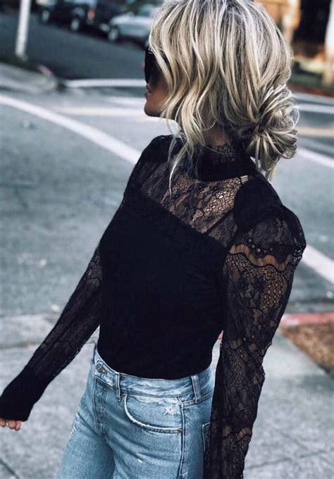 30 Perfect Outfit Ideas Your Closet Needs This Spring 2018 Lace Top