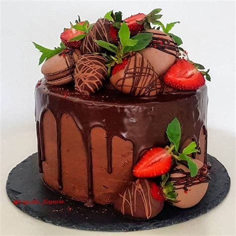 strawberry chocolate drip cake cake drip cakes berry cake
