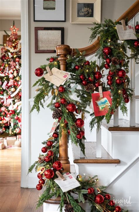 25+ garland decorations for christmas That Will Make Your Home Festive