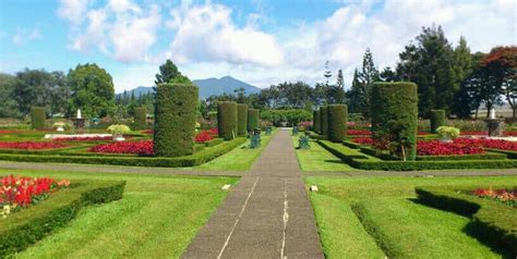 Taman mini indonesia indah and transparent png images free download. Yuk! Ajak Pasanganmu ke 7 Taman Bunga Paling Romantis di Indonesia 7 Taman Bunga Romantis